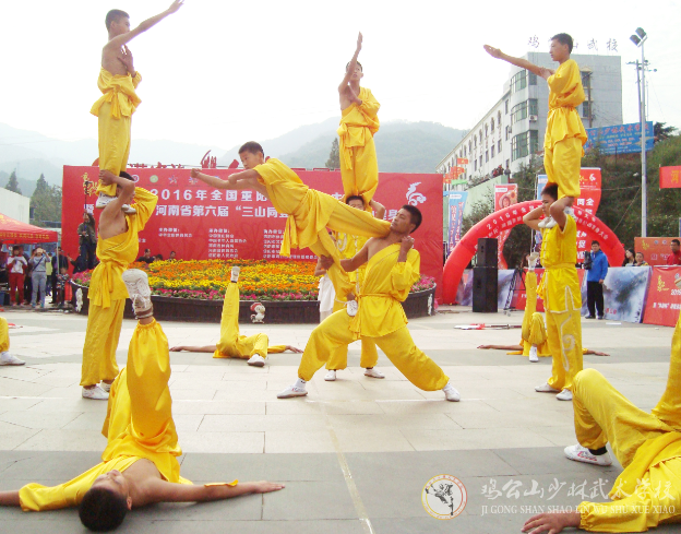 傳統(tǒng)武術(shù)能不能打 為何大師總被KO